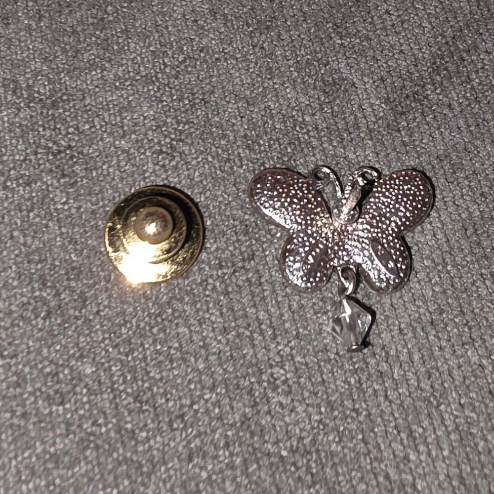 N/A charming butterfly