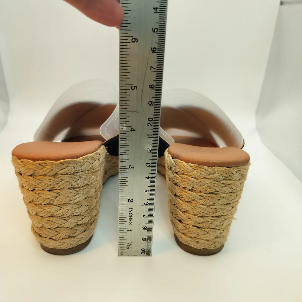 Tommy Bahama lower textile vacation