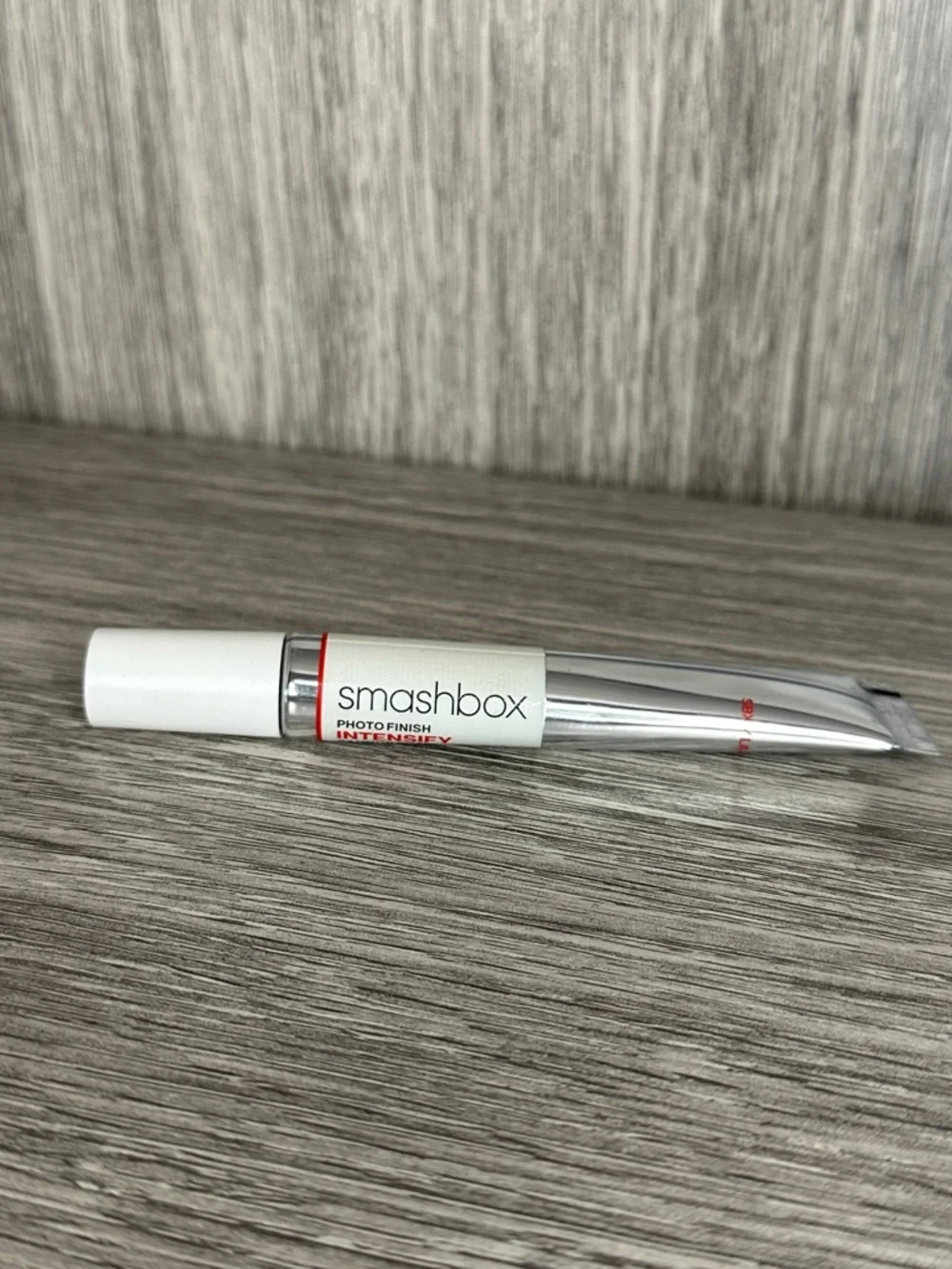 Smashbox lightweight 24