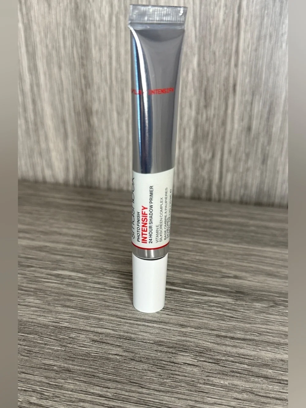 Smashbox Photo Finish Intensify 24-Hour Shadow Primer