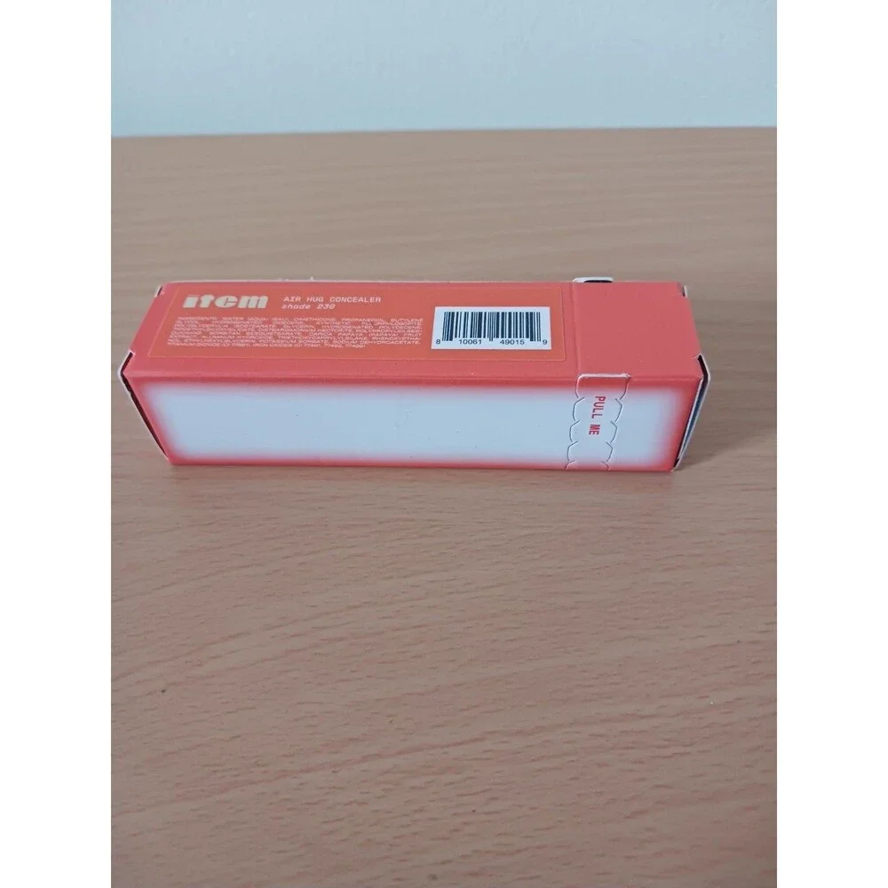 Item Beauty Air Hug Lightweight Full‎ Coverage Concealer Shade 230