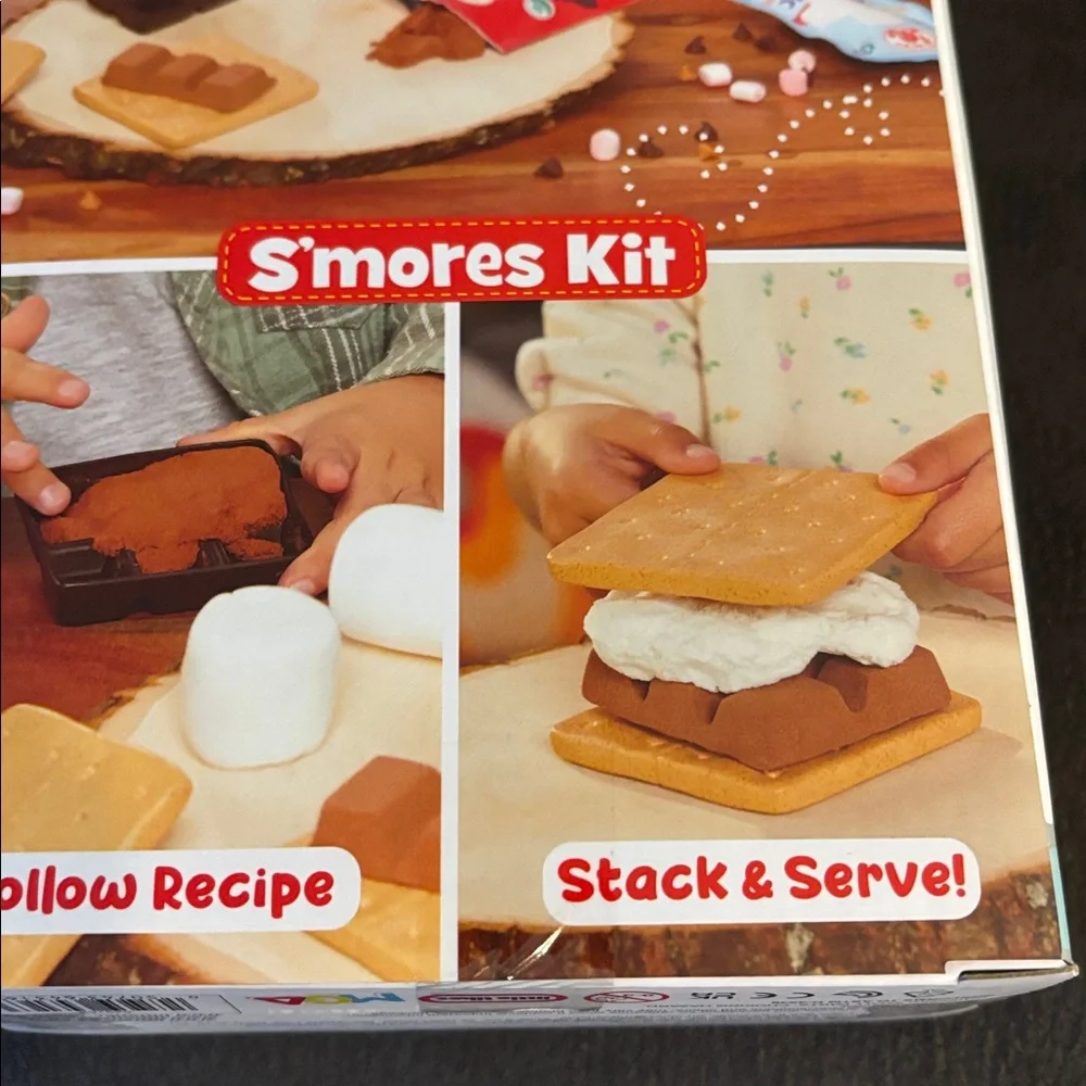 Little Tikes Creative Chefs Gingerbread House Winter Cookies & Smores Kits NEW