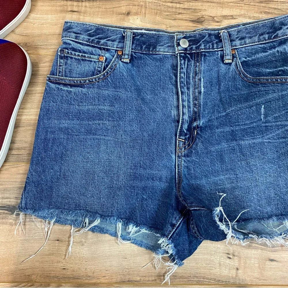 GAP high rise