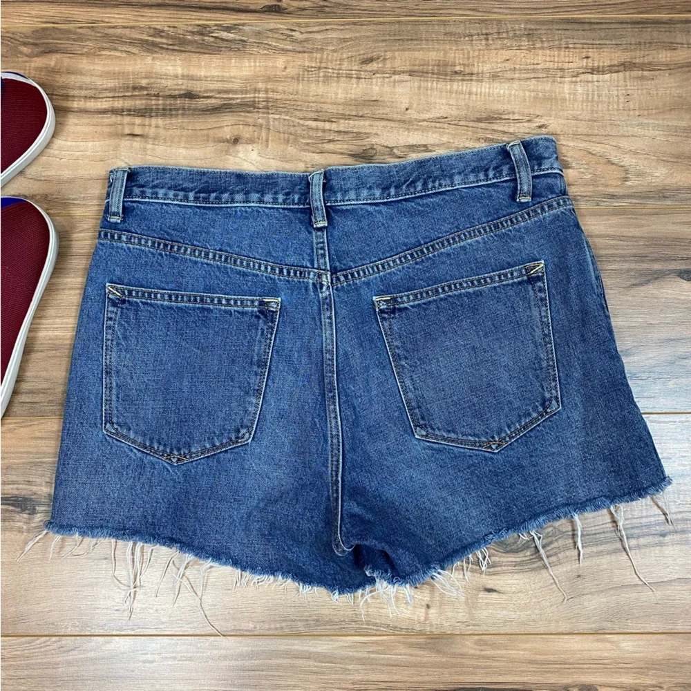 GAP high rise