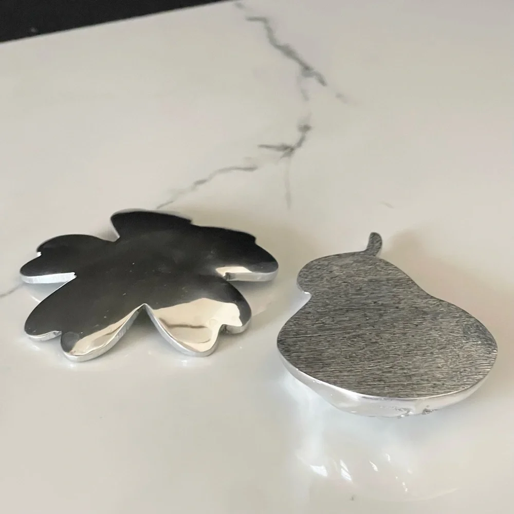SET of 2 Napkin Weights - Flower & Pear - by Mariposa