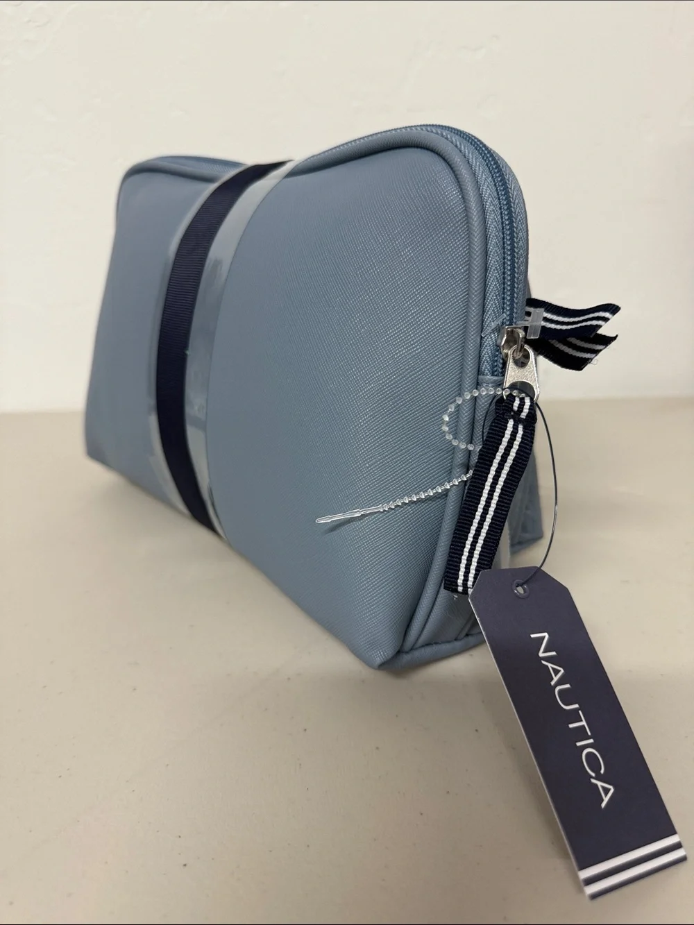 Nautica compact cosmetic