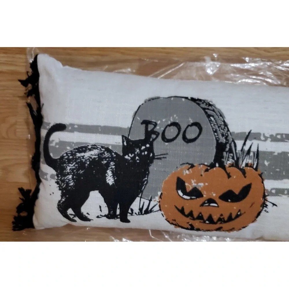 Trick Or Treat Halloween Retro Style Black Cat Fringed‎ Throw Pillow 20 x 10