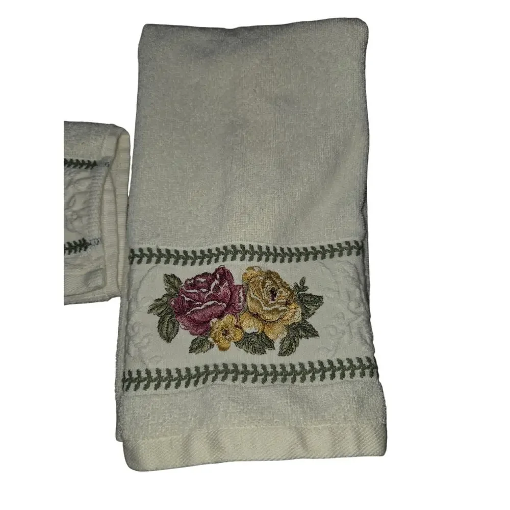Waverly Garden Room Rose Cottage CoreTowel Hand Towel And Washcloth