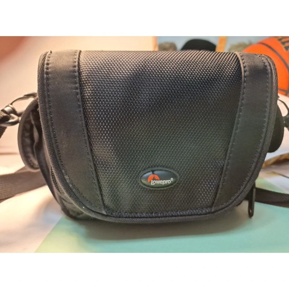 Lowepro Camera Bag with Shoulder Strap, Side Pocket, and Belt 9x6x7