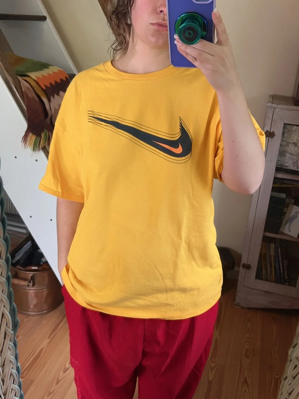 Gildan nike swoosh