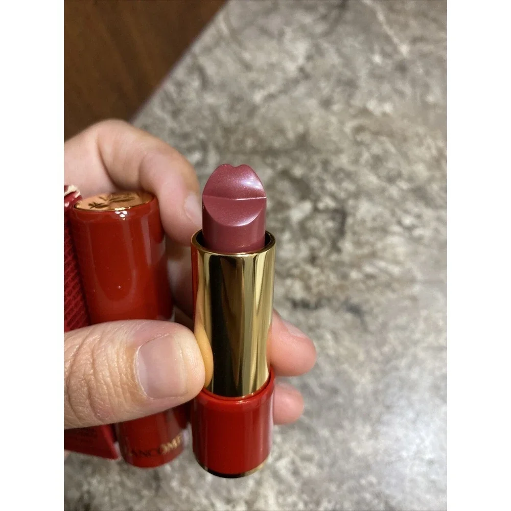 Lancome labsolu camila