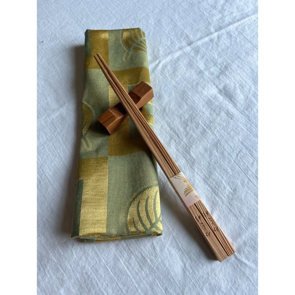 Luxury Japanese Chopsticks Set with Rest & Elegant Fabric Mat Gift Boxed