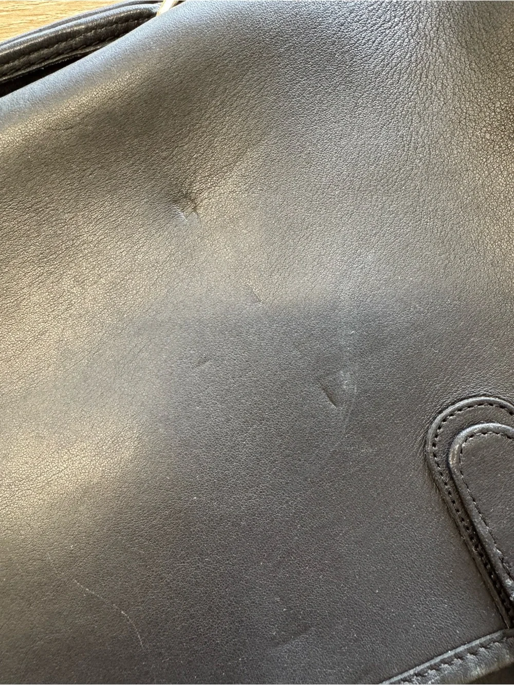VINTAGE COACH BLACK LEATHER BUCKLE CLOSURE BRIEFCASE