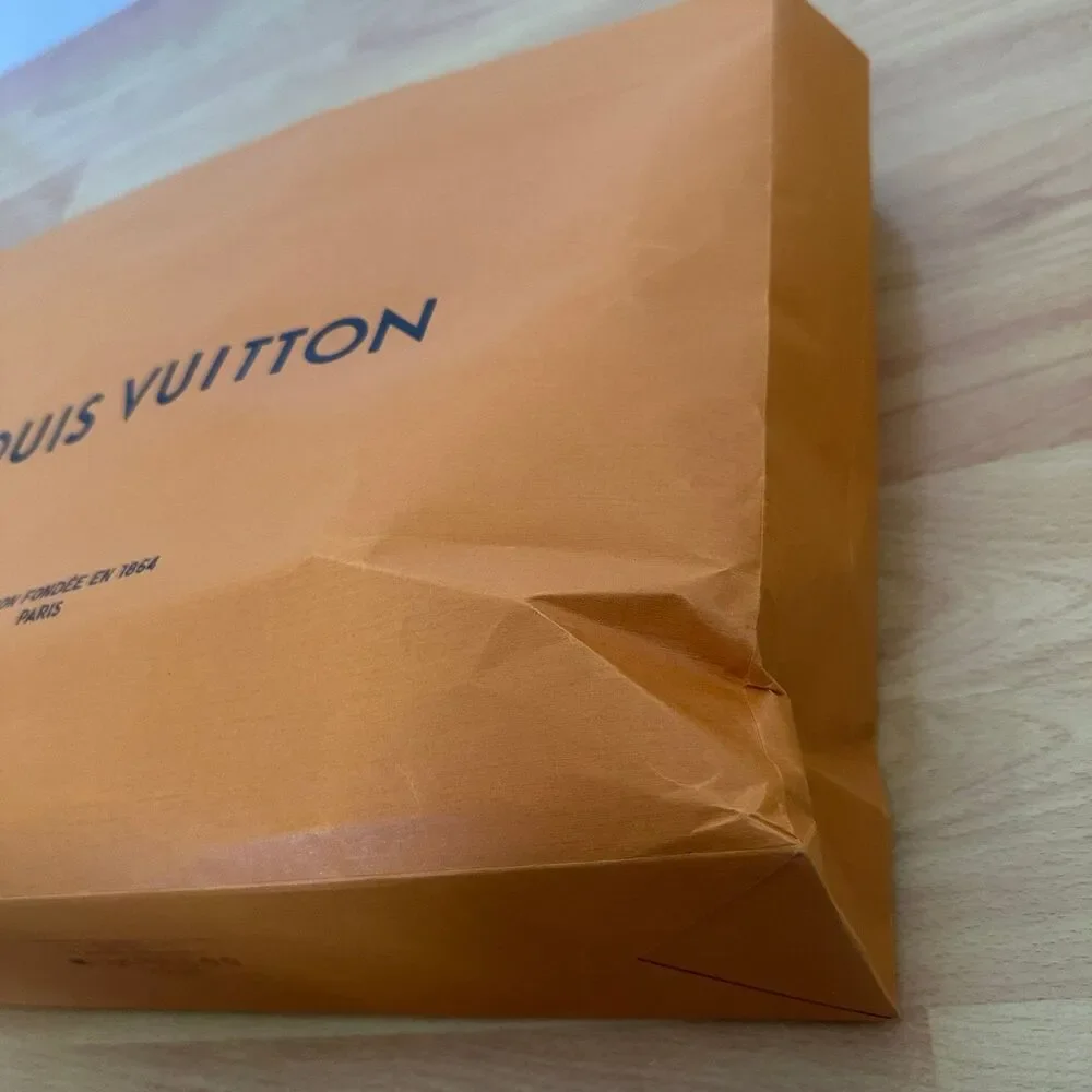 Louis Vuitton lv louis