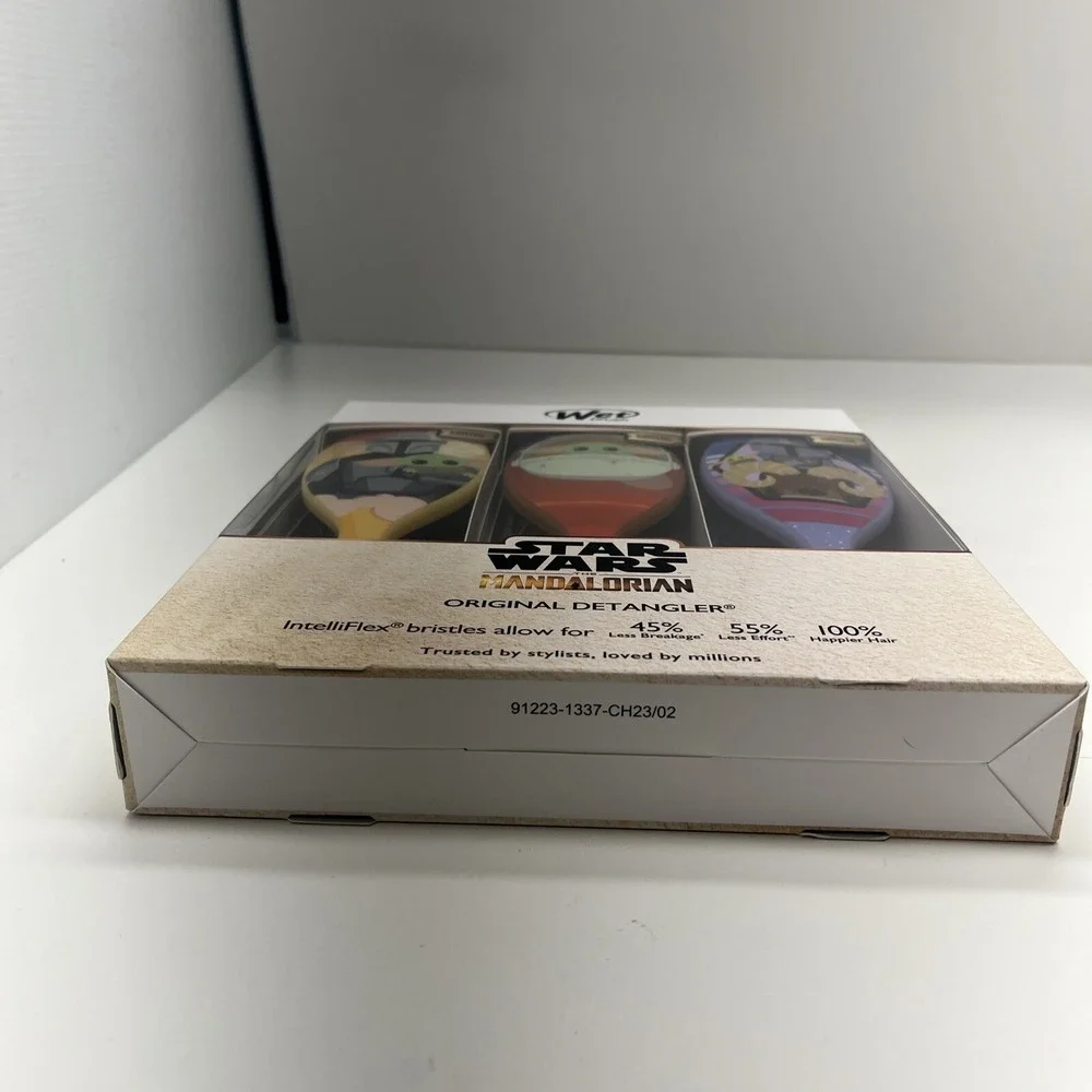 The Wet Brush lot packs