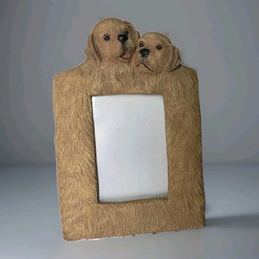 The Unbranded Brand adorable resin