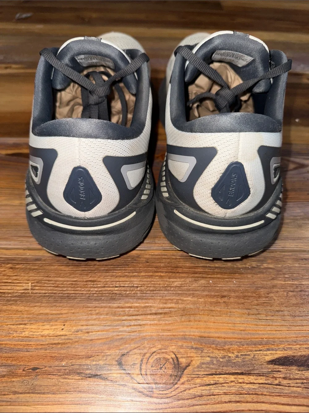 Brooks comfortable supportive