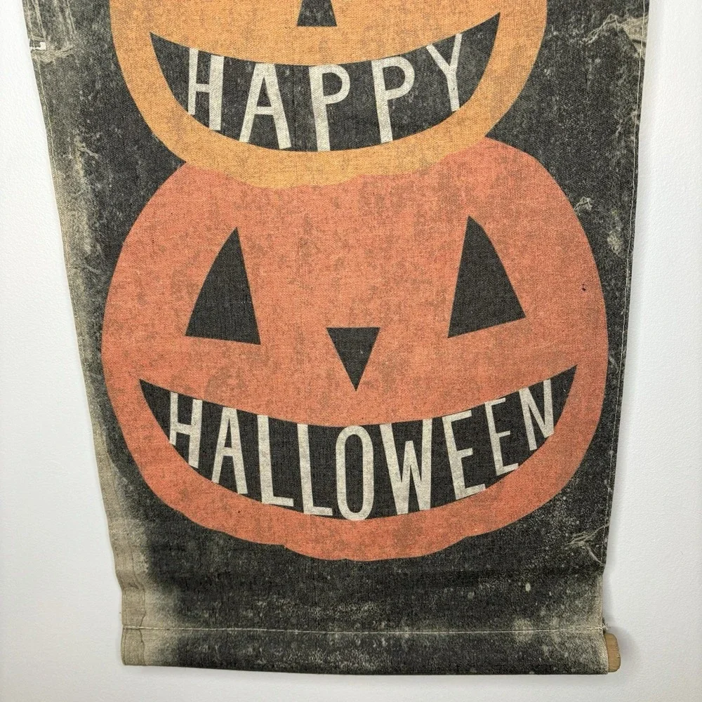 Tag halloween tapestry