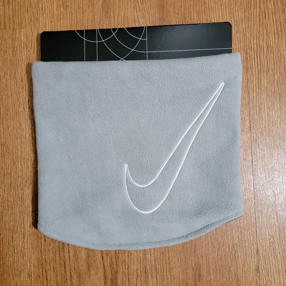 Nike therma fit