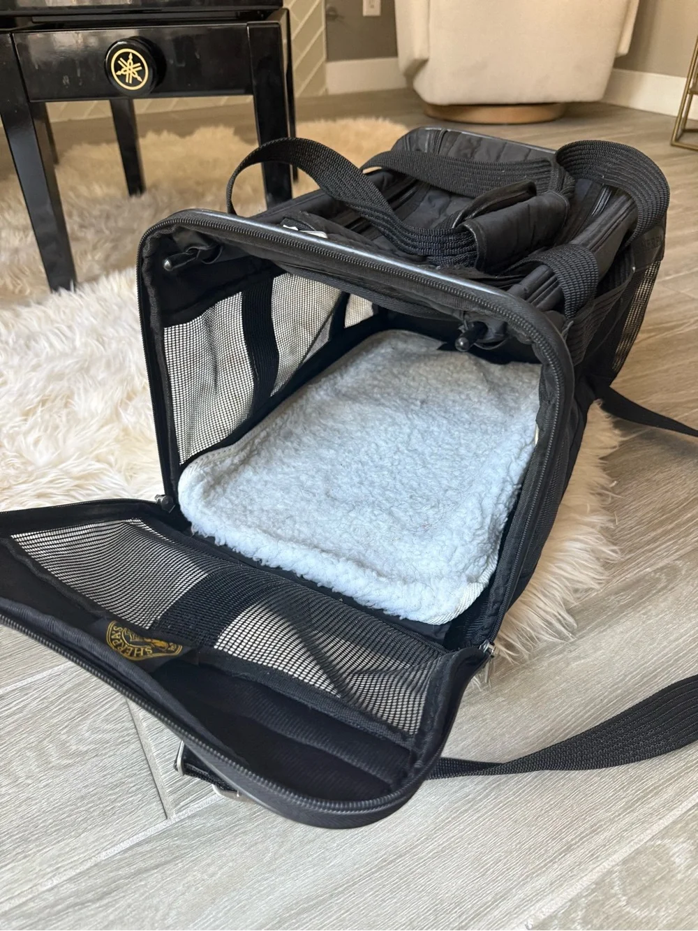 Sherpa Deluxe Black Soft Sided Dog & Cat Carrier