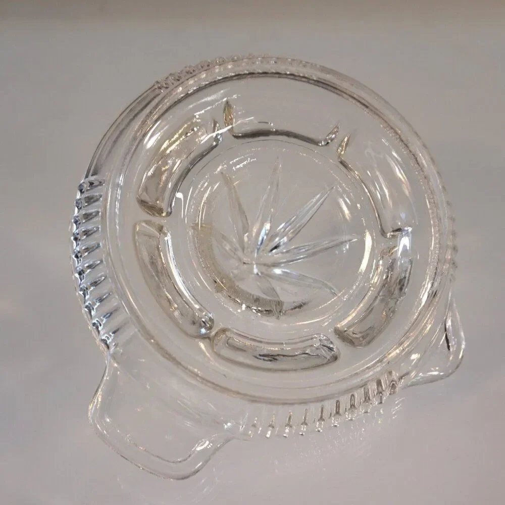 Vintage Clear Glass Hand Juicer Citrus Reamer w Pour Spout Handle