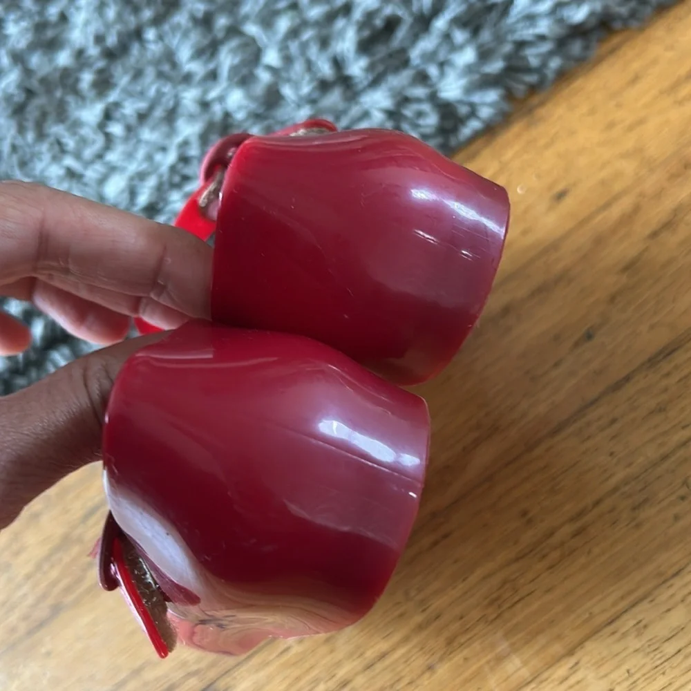 Mini Melissa trades comfortable lighting