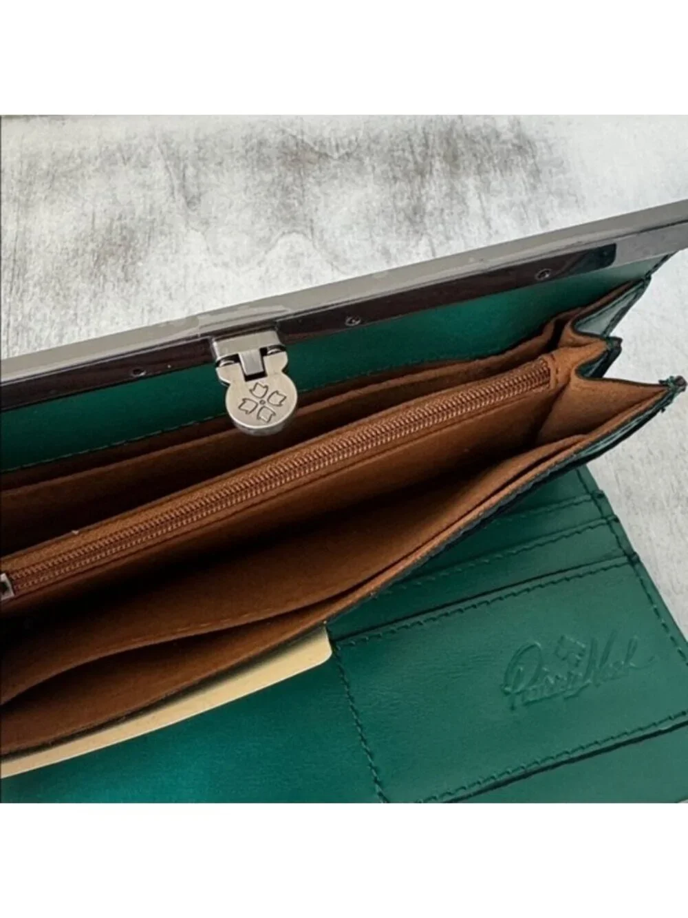 Patricia Nash Cauchy Leather Frame Floral Wallet RFID Beautiful Girl Tan Green B