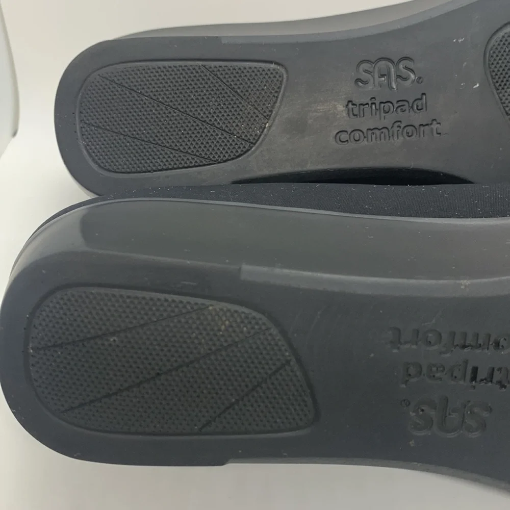 SAS Bliss Slip-On Wedge Shoe Black 9 1/2 Lightweight Comfort Business Casual