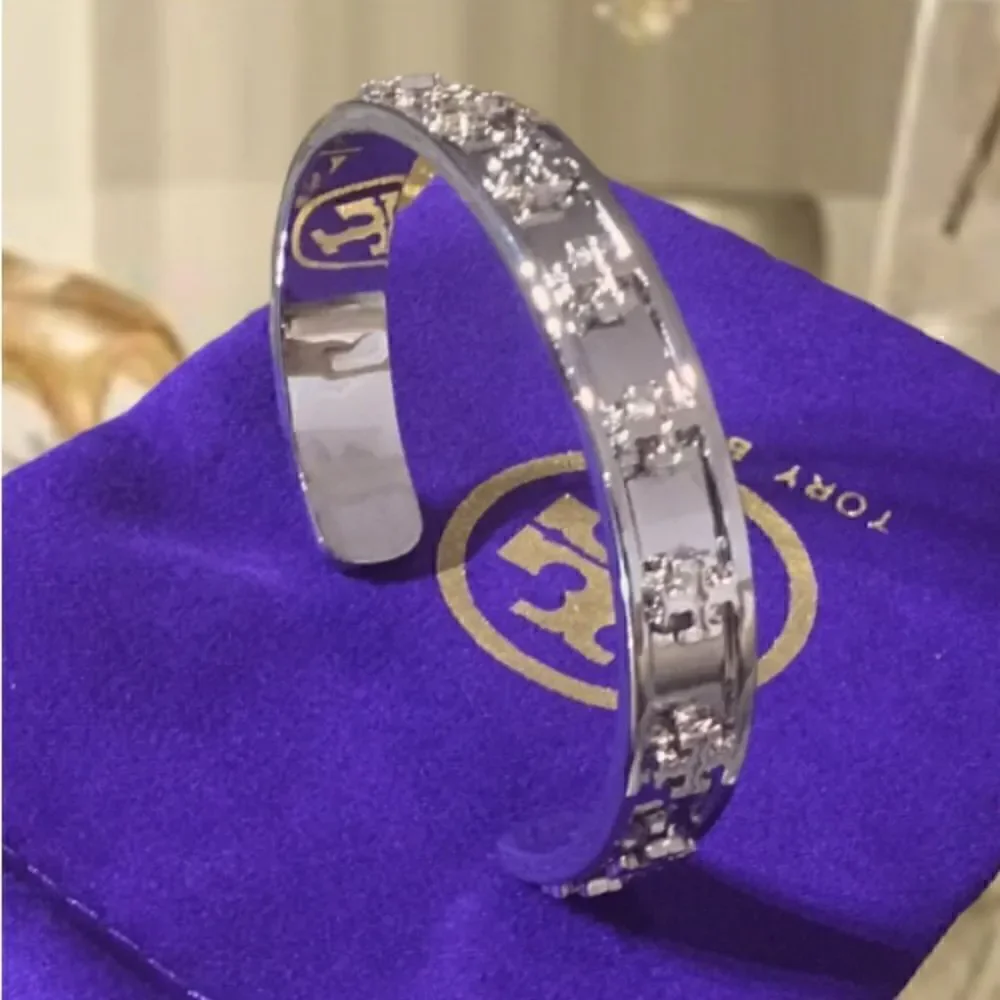 Tory Burch tory burch