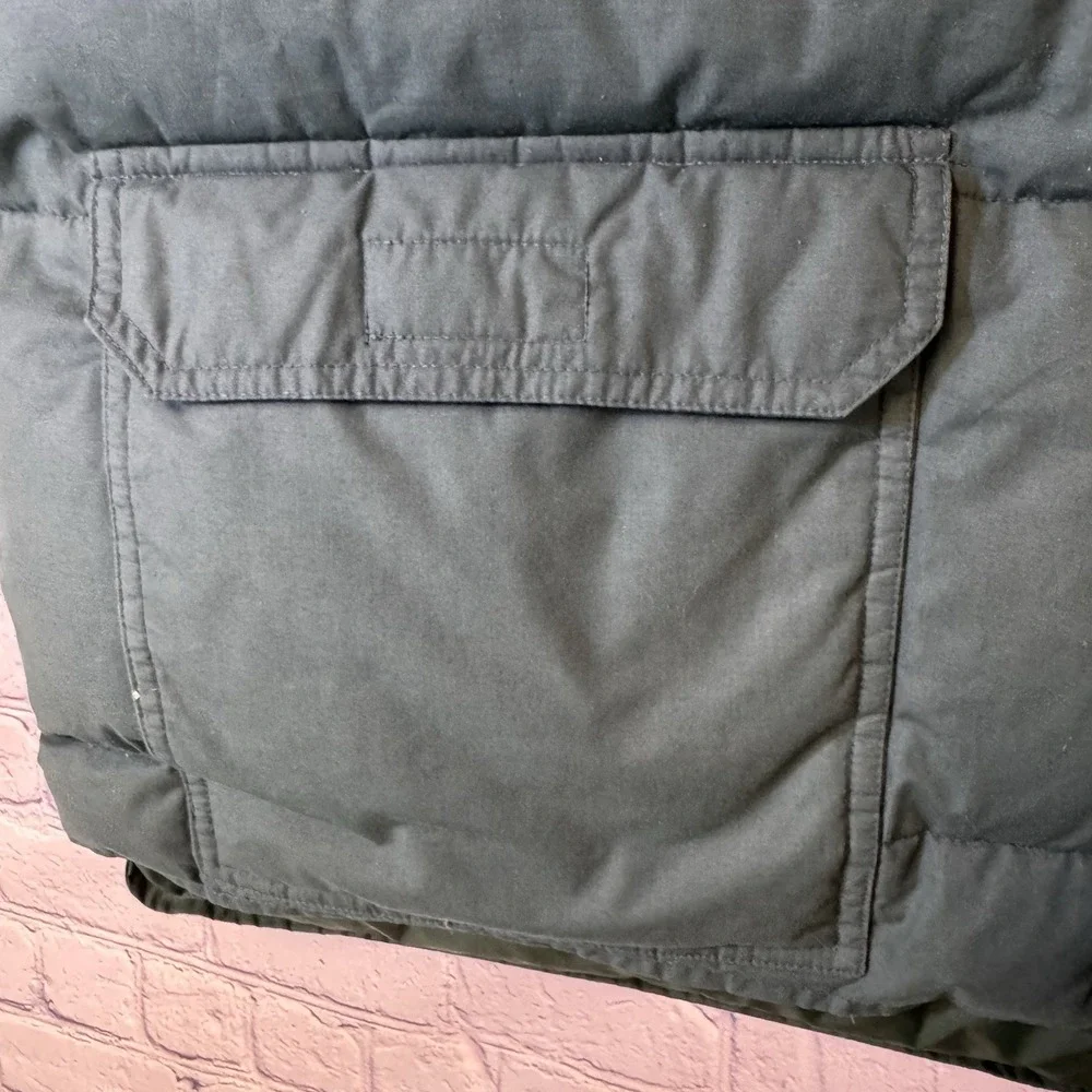 Vintage Dutch Harbor Gear DHG Quality‎ Down/Feather Vest Green  Men's Size XL