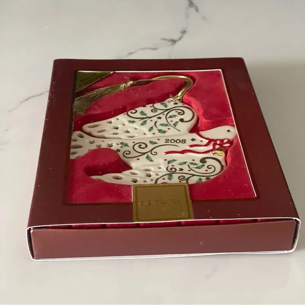 Lenox joyous dove