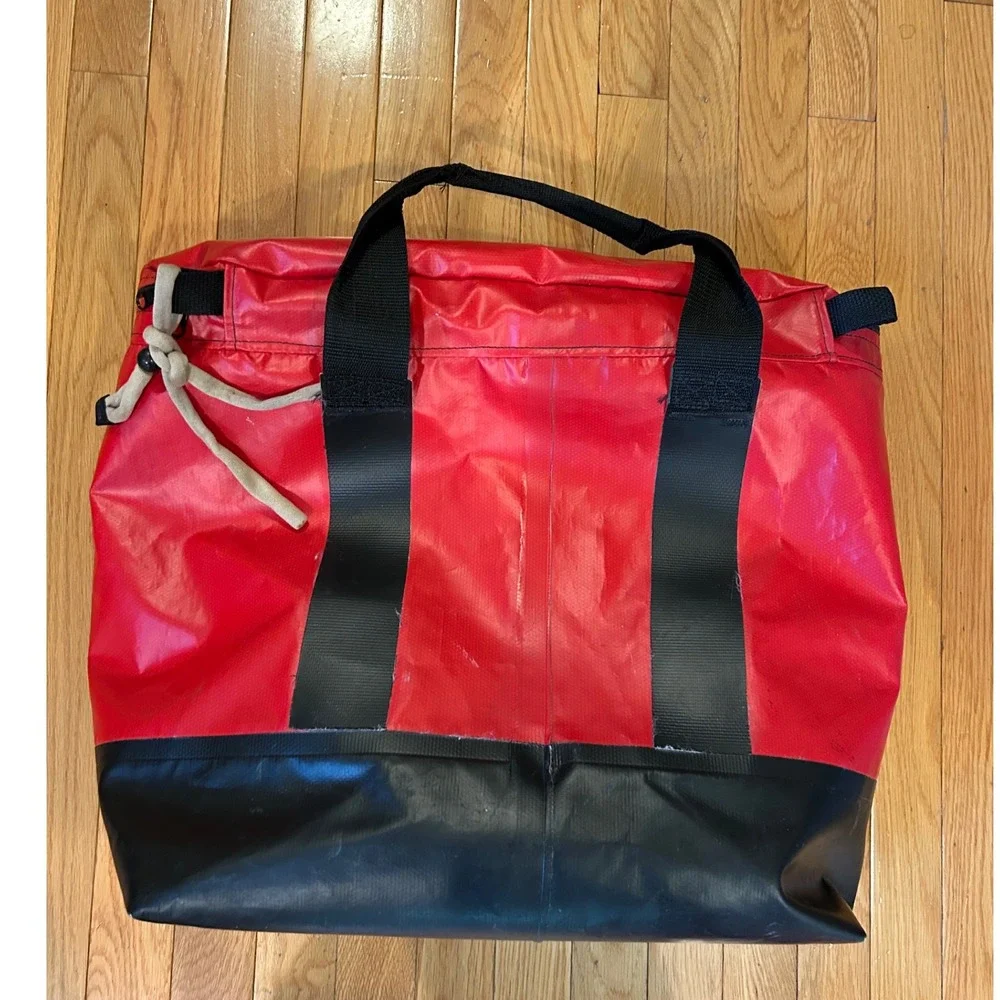 L.L. Bean vibrant statement