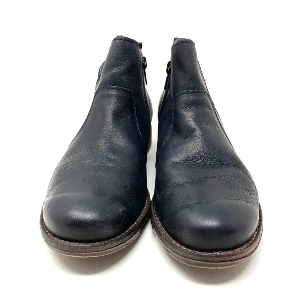 Josef Seibel step into