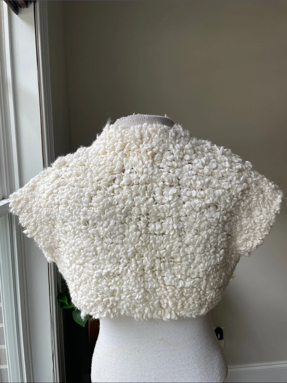Kersh textured bouclé