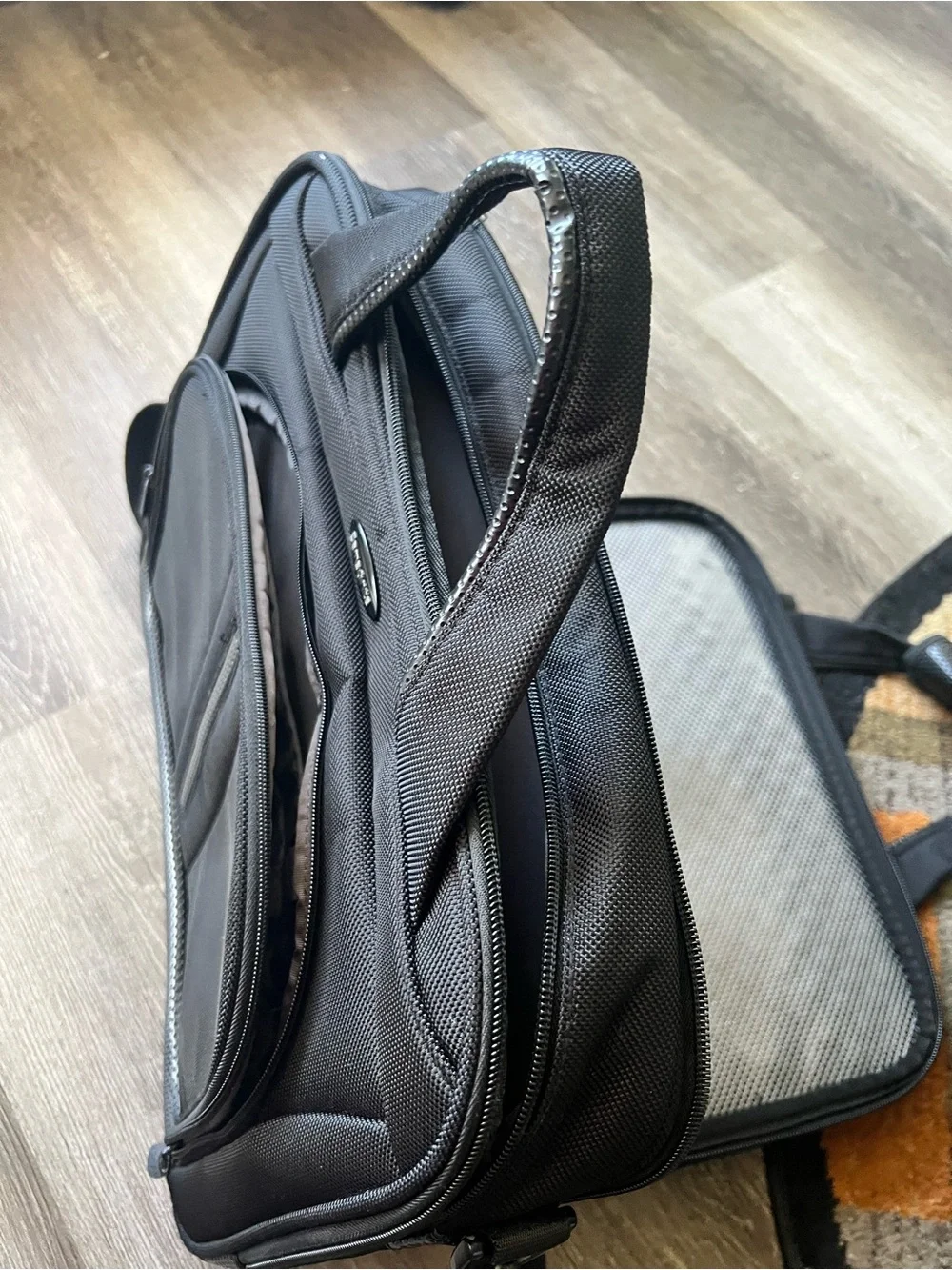 Samsonite classic laptop