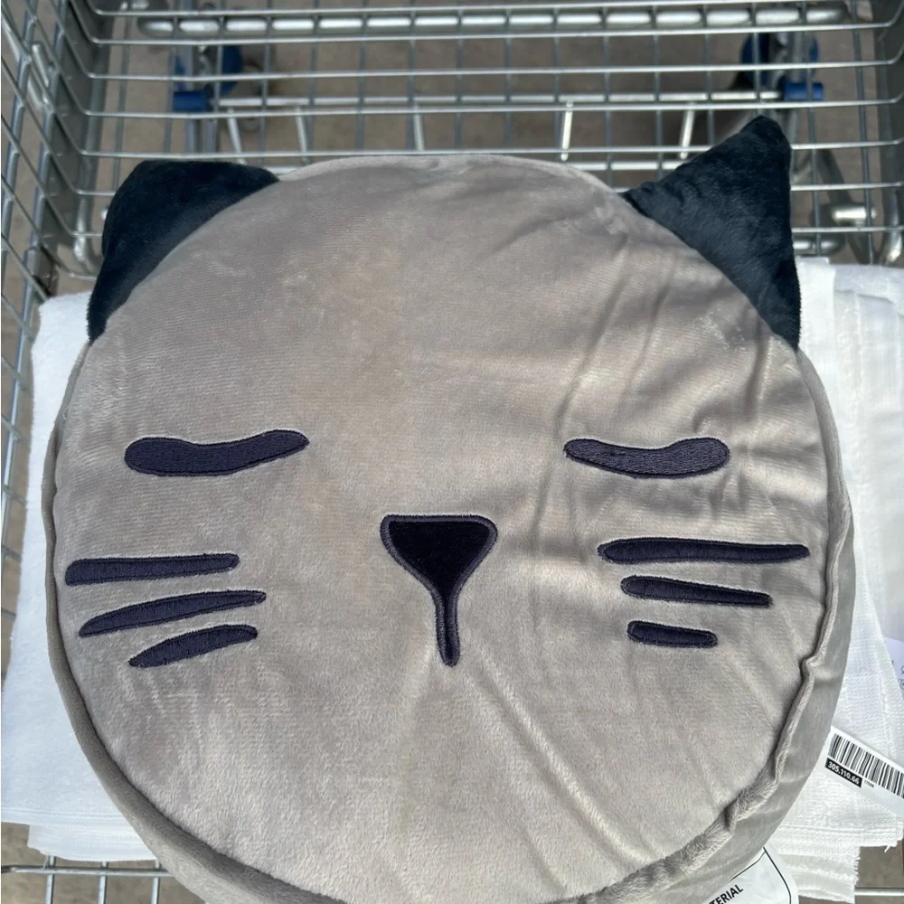 IKEA charming cat