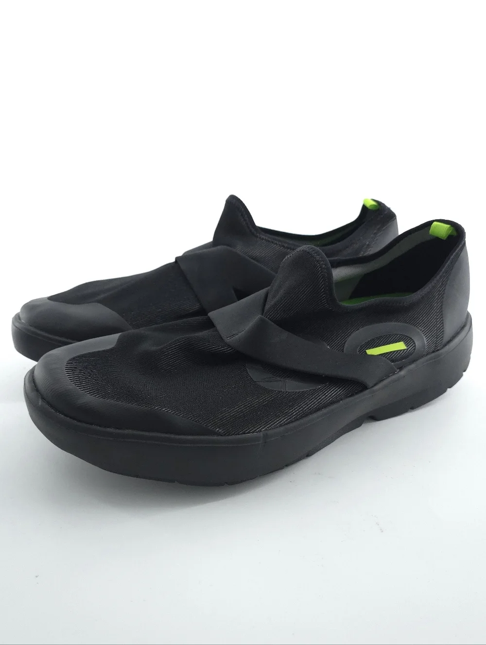 OOFOS Mens Black OOmg Low Mesh Walking Slip-On Shoes Size US 12 EU 45