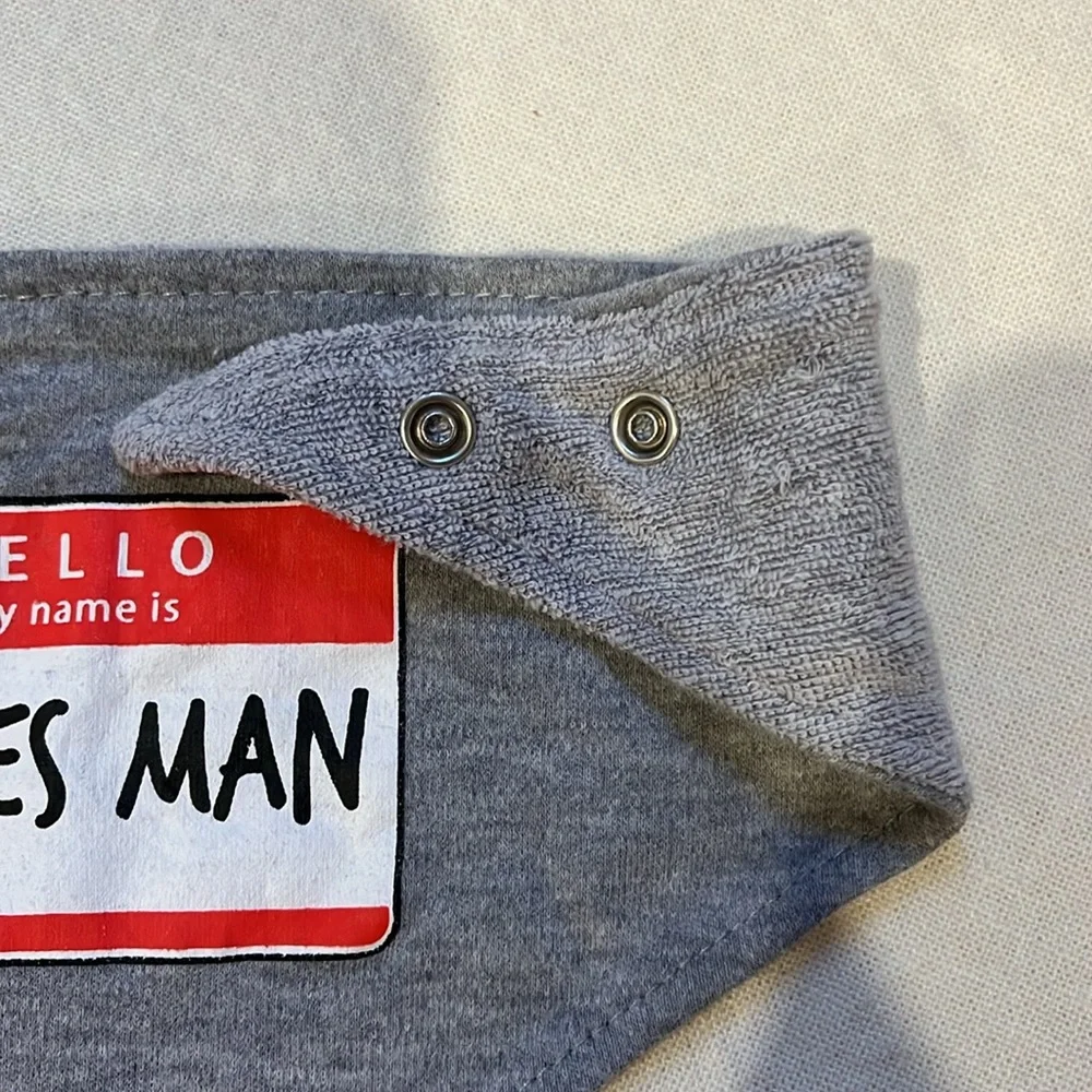 Swiggles gray white