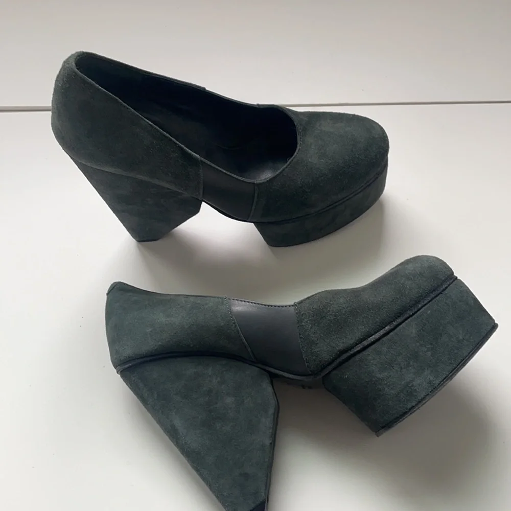 Surface To Air‎ Designer Platform Grey Suede Pumps Size 37