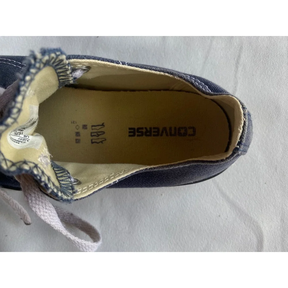 Converse good preowned