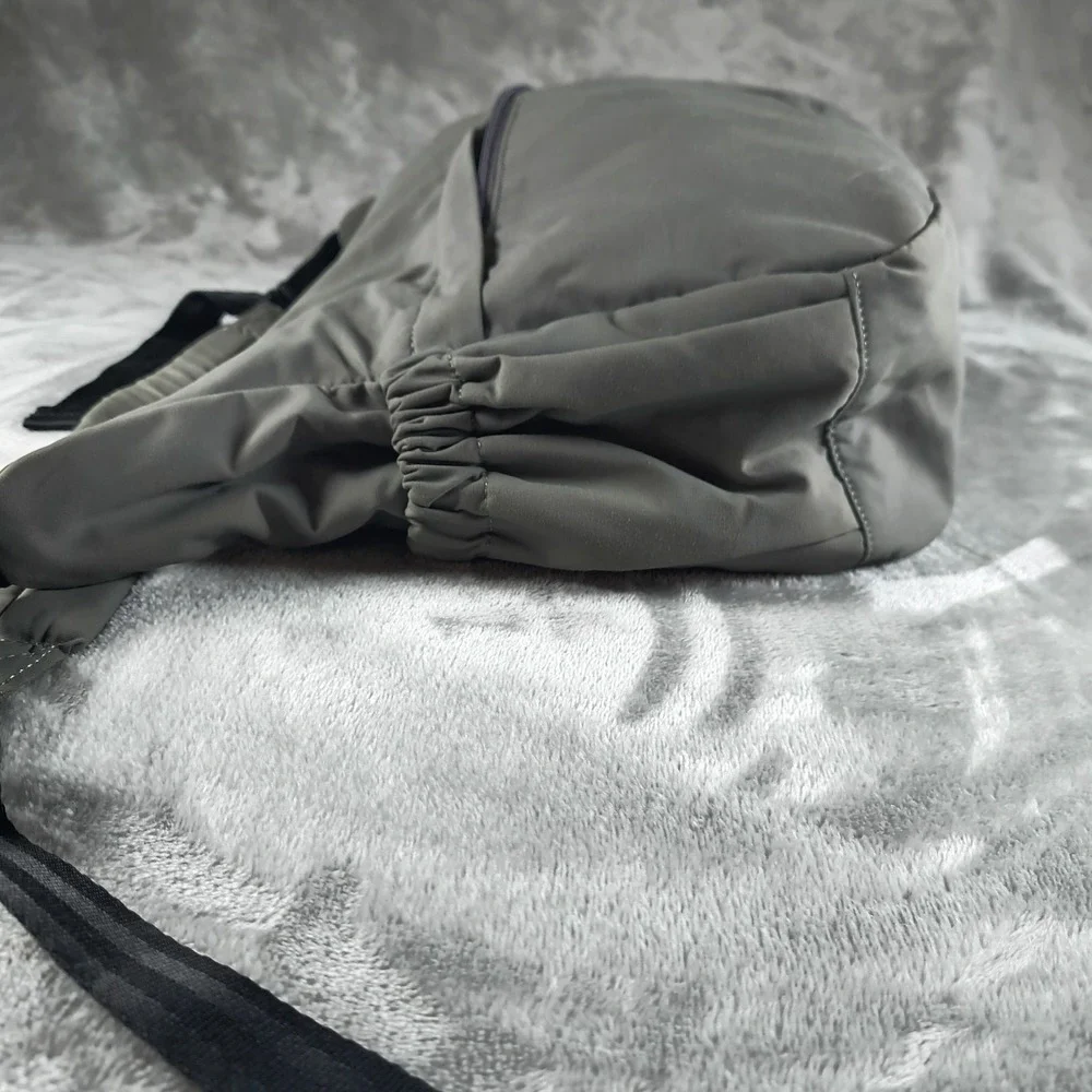 Kangol bag gently