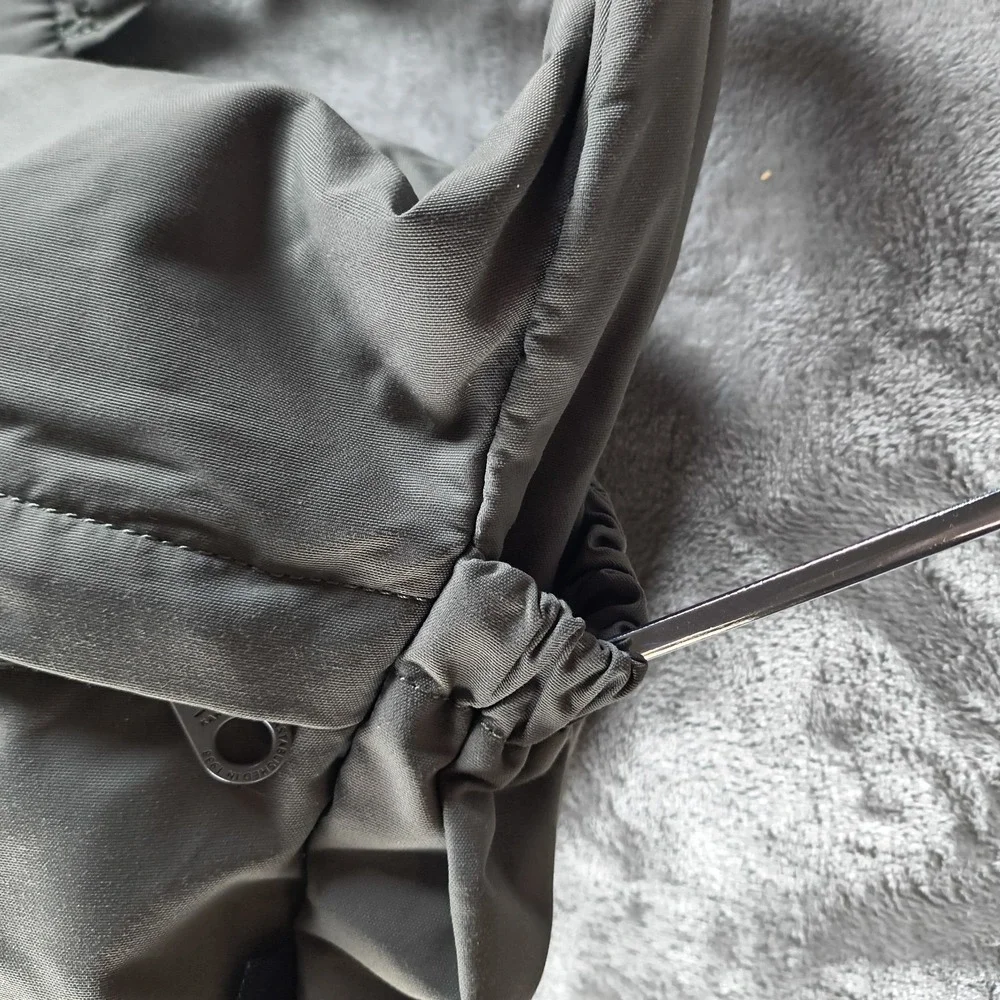Kangol bag gently