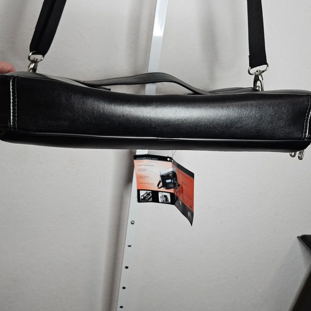 Samsonite leather slim
