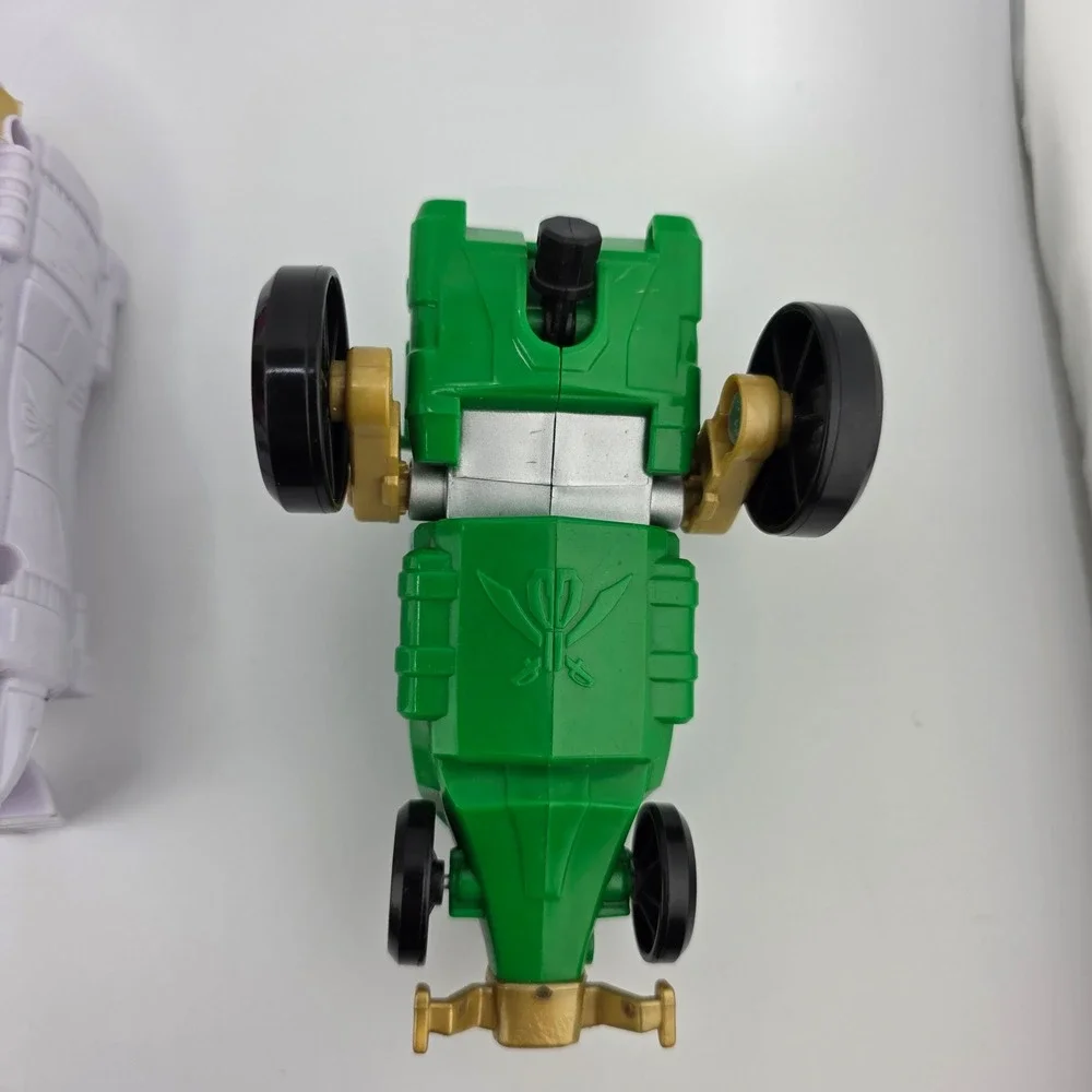 Power Rangers Assorted Replacement Parts Lot‎ 5 Pieces Incomplete AS IS Parts