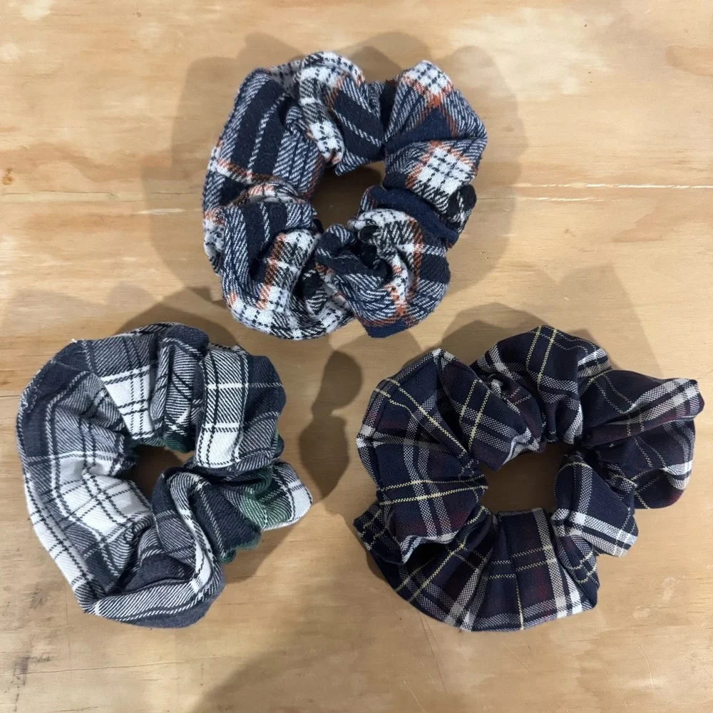 Handmade Plaid‎ Flannel Scrunchies – Set of 3