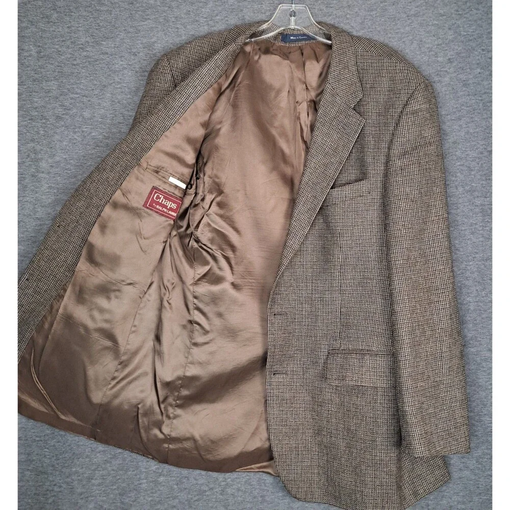 Ralph Lauren measures hours