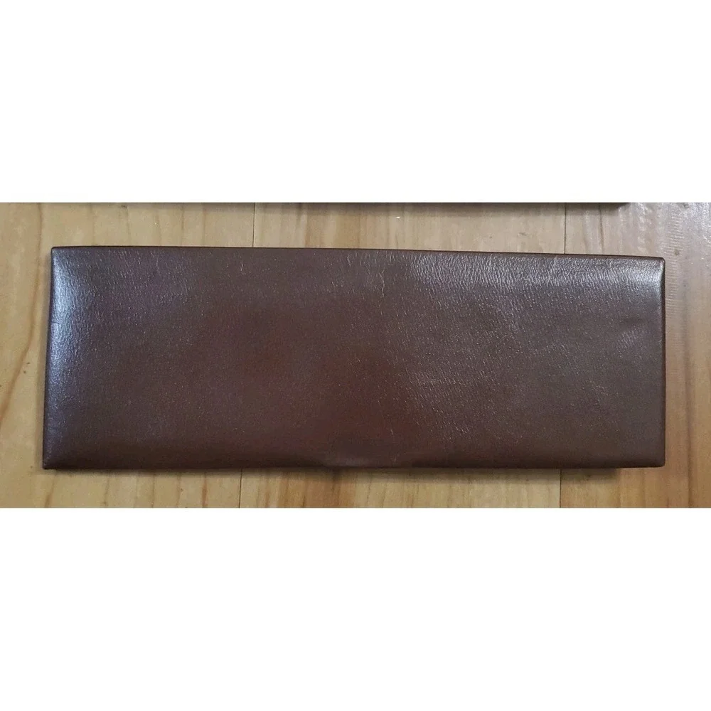 CAMEO The Springfield Leather Products vintage cameo