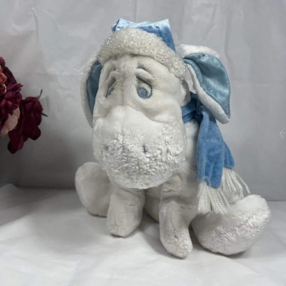 Disney Store Snowflake Pals Eeyore White Blue Scarf Hat 12