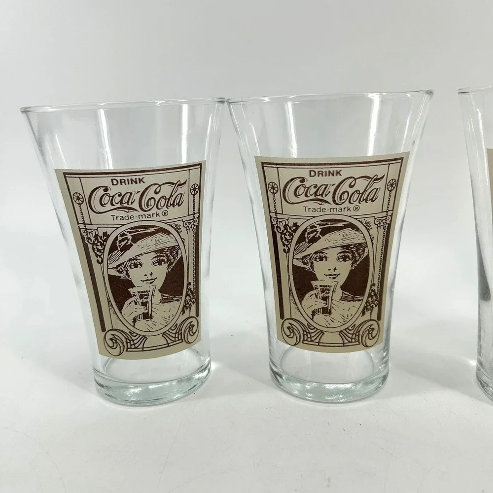 Coca-Cola set coca