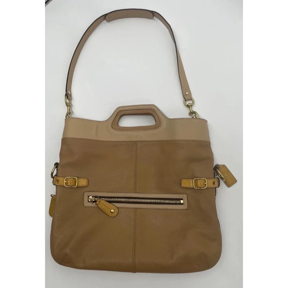 Coach Vintage‎ Foldover Women's Tote and Shoulder Bag 13380 152315971